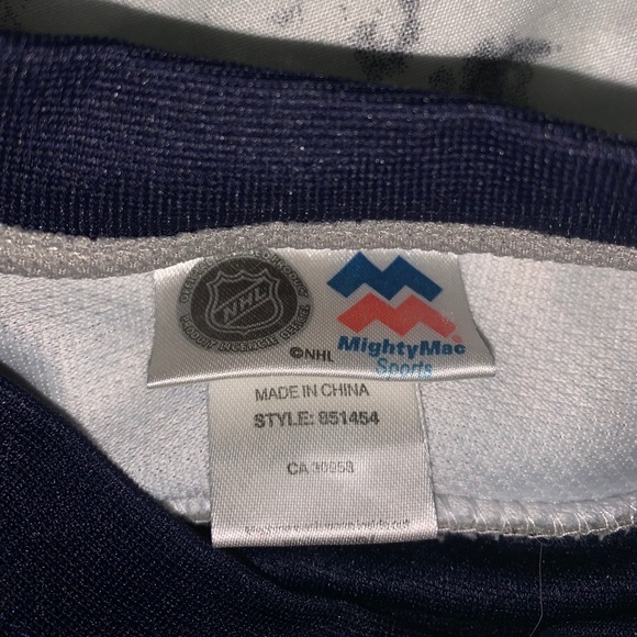 Maple leafs jersey - Picture 5 of 5